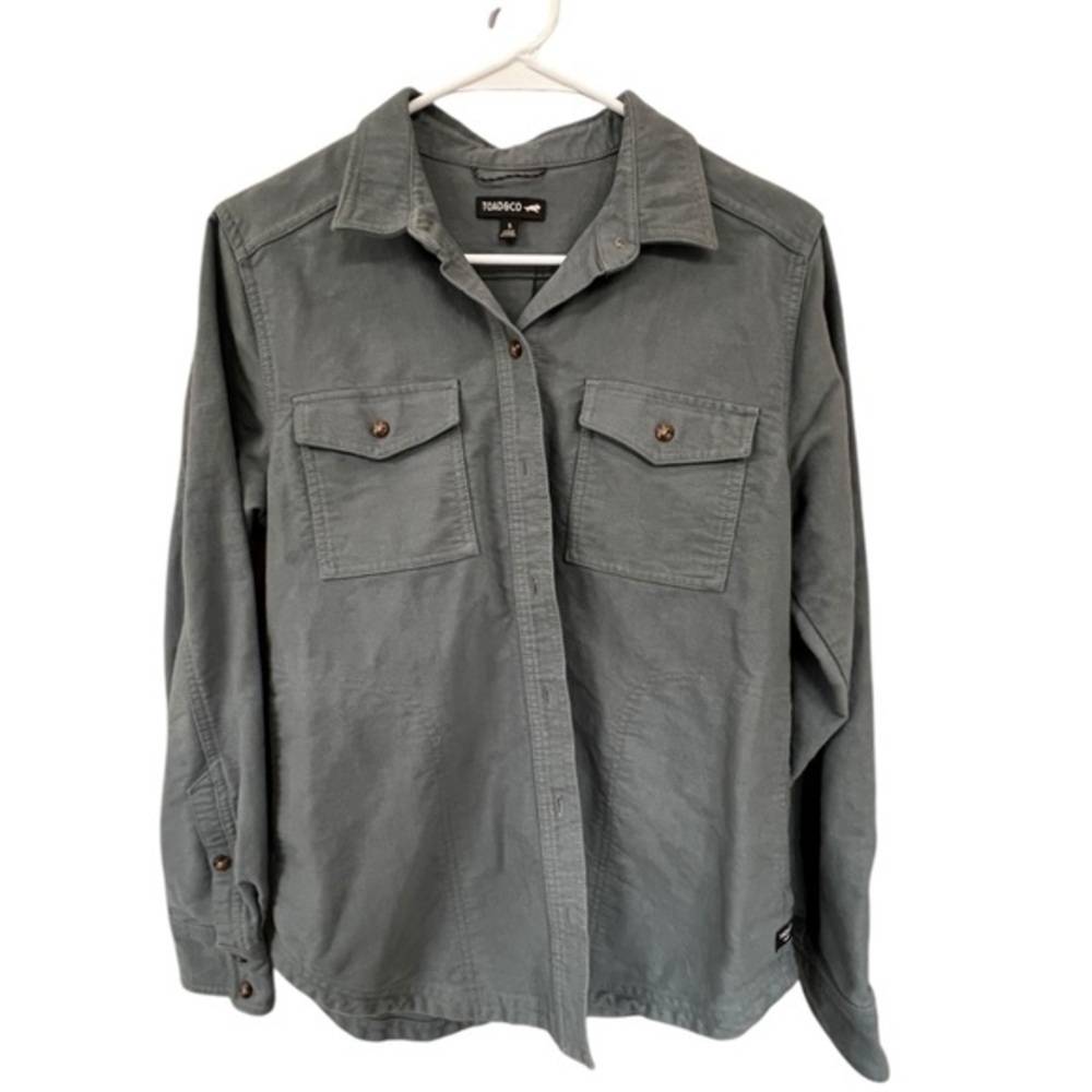Toad&Co Sage Green Button-Up Shirt